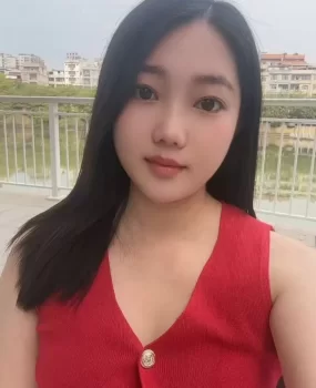 翘臀大奶甜甜