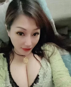 老公在外寂寞兼职会喷水