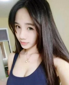 约会大腿大胸妹