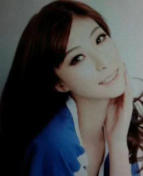 苗条少妇，心地纯良，200的价格简直业界良心！（本狼只推介高性价比的姐妹，以抵制恶意哄抬肉价的行为）