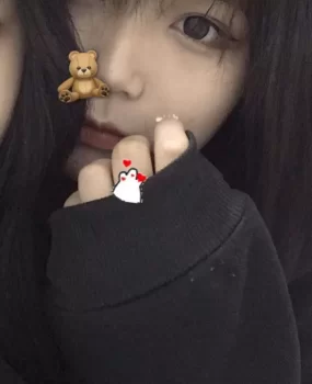 00后小嫩妹